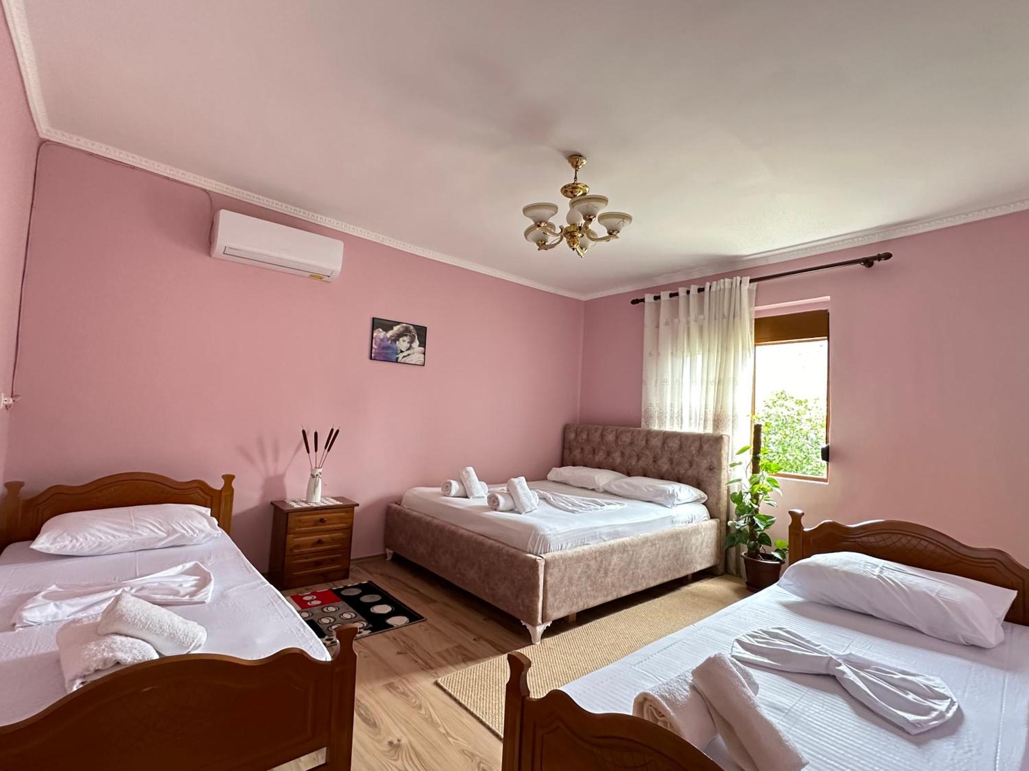 Vjosa Guest House Memaliaj ภายนอก รูปภาพ